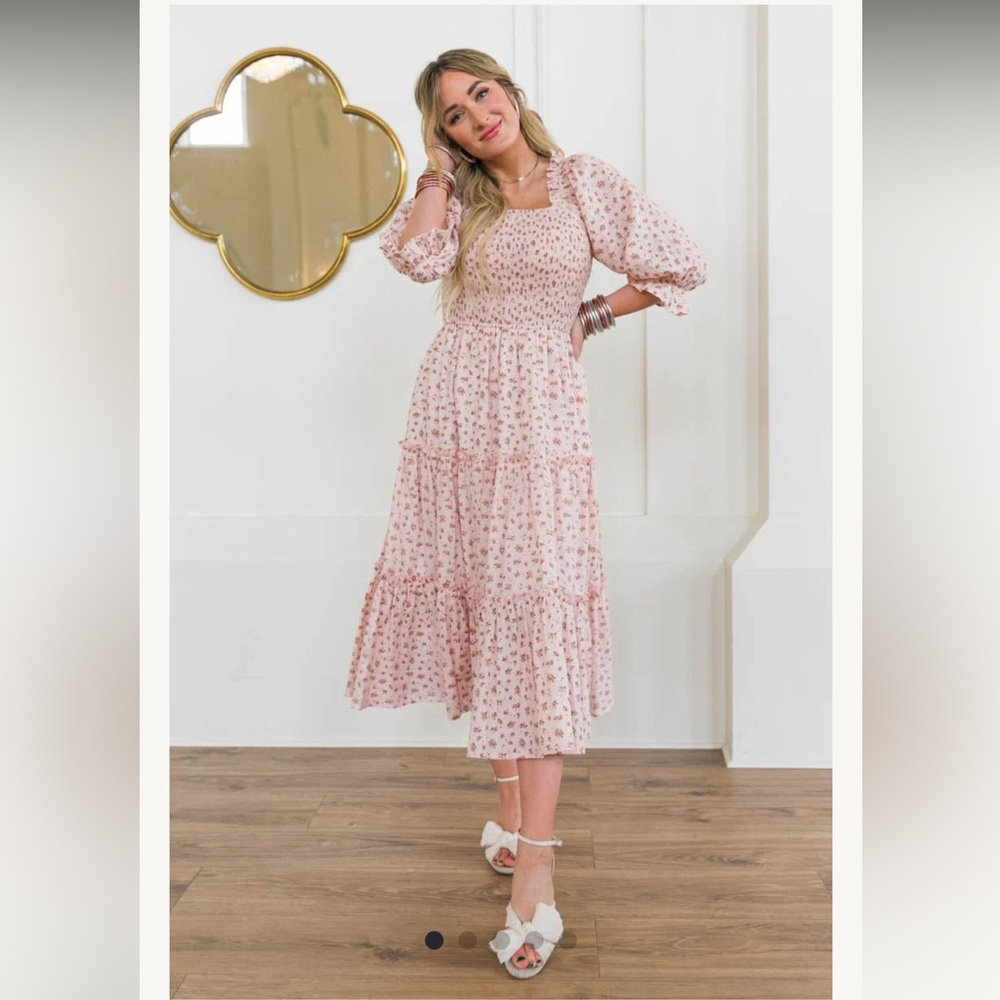 Ivy City Co Madeline Dress in Pink size small